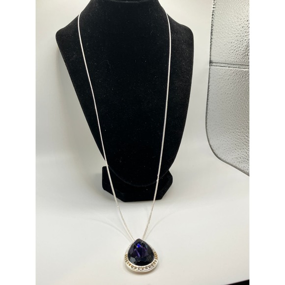 NWT Purple Crystal Teardrop with Rhinestones Silver-Tone Chain Necklace! - Picture 3 of 8